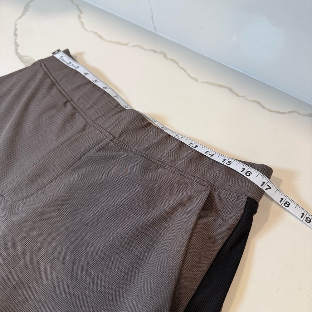 Athleta Women's Brooklyn Ankle
Pant , brown plaid /black Size 14 career - Picture 9 of 16